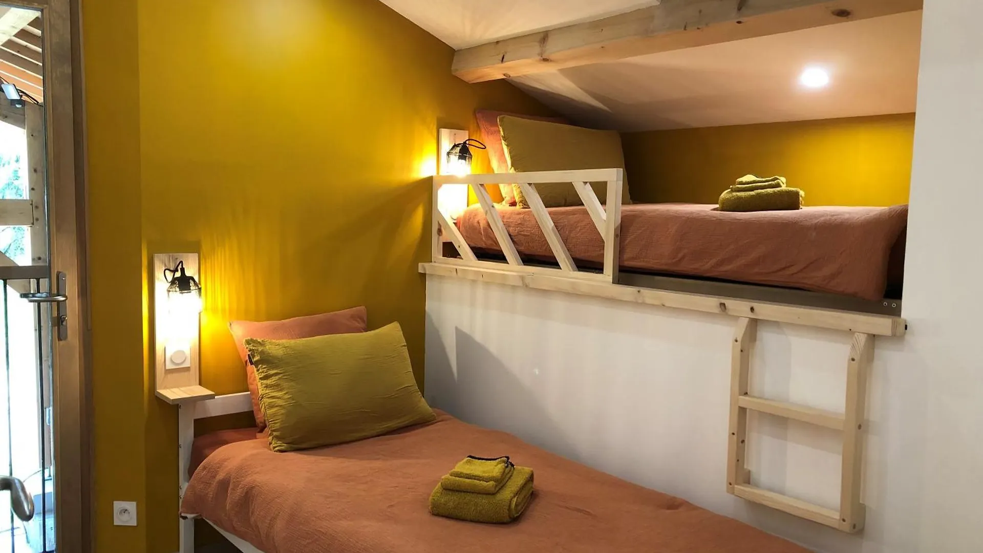 L'Hospitalier Villa Saint-Antoine  0*, Saint-Antoine (Isere) France